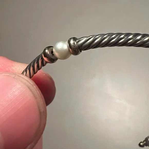 David Yurman .925 Silver and Pearl Metro Station Bracelet - Picture 2 of 10